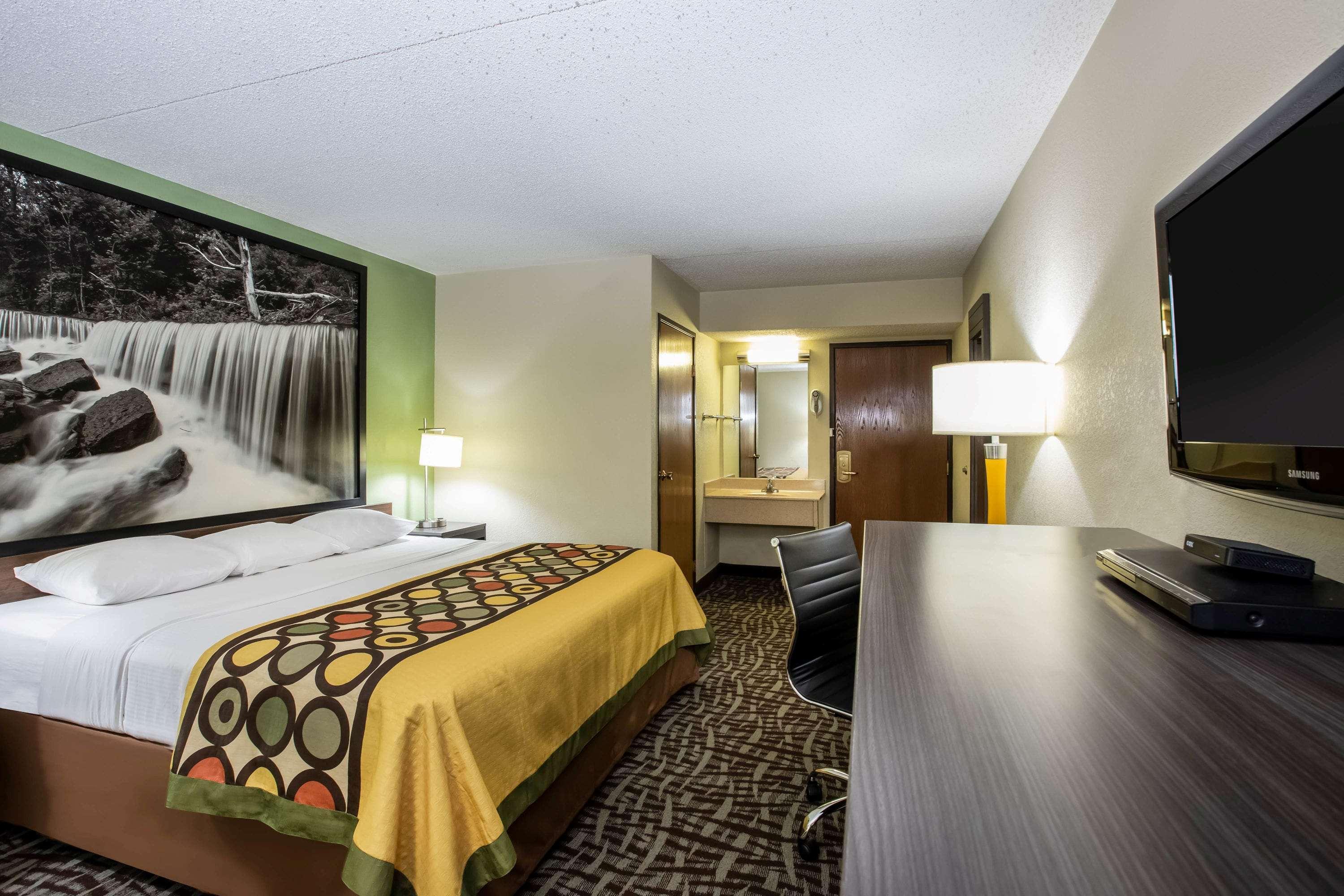 Spark By Hilton Wichita East Exteriör bild
