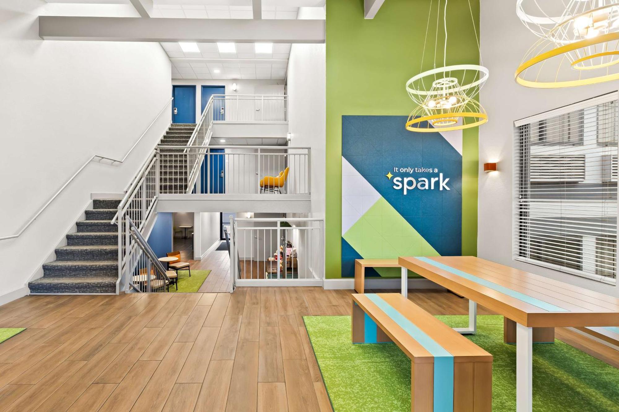 Spark By Hilton Wichita East Exteriör bild